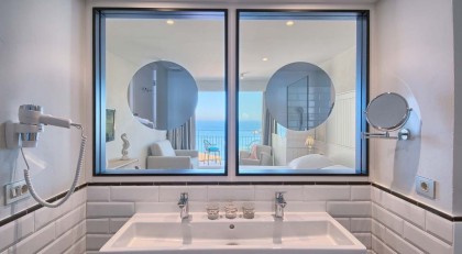 Habitación doble con vistas al mar