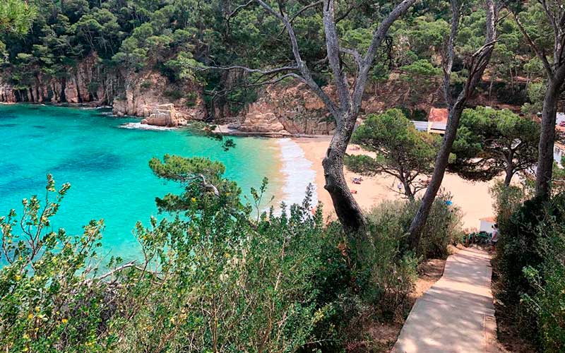 Recorrer el Camino de Ronda en familia