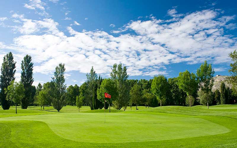 De beste golfbanen van de Costa Brava, Par 3 Pitch & Putt Gualta