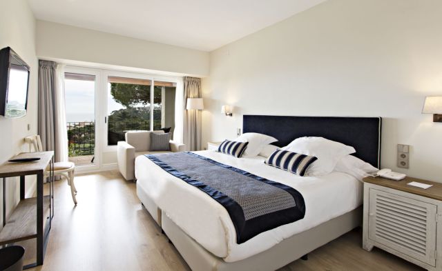Double room with garden views