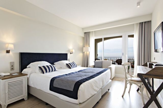 Double room with garden views